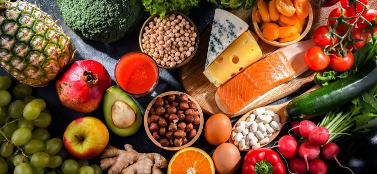 essential nutrients and healthy food