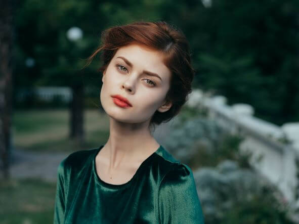 Dopamine Dressing: Wear Jade Green with neutral skin complexion