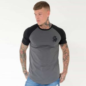 Raglan t shirt