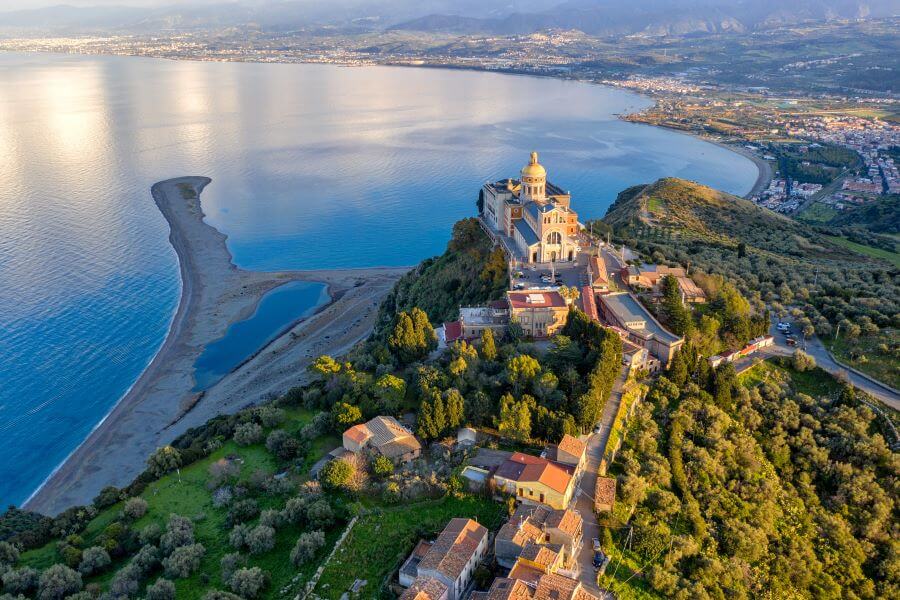 TIndari in sicily