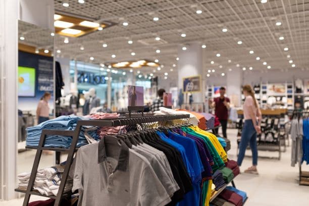 urban clothing retailers
