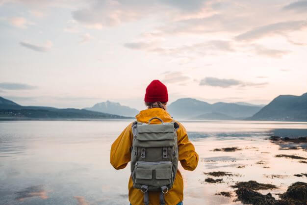 ,am with hiking backpack